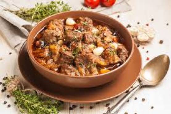 Pica-Pau de Vitela (servido em cama de pão)